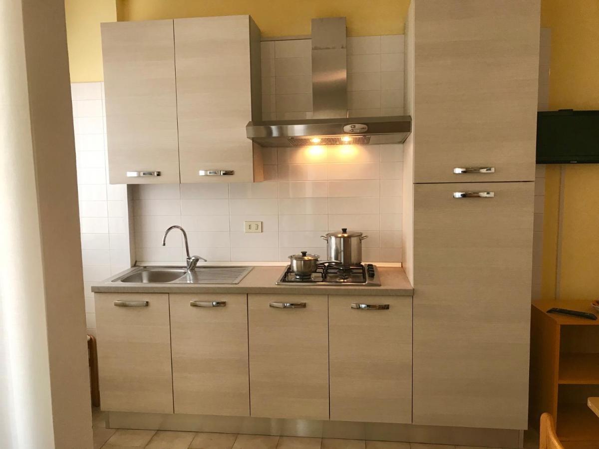 Condominio Monaco Bibione Exterior foto